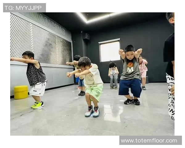 聚焦街舞文化探讨北京街舞队战术与风格的创新与发展